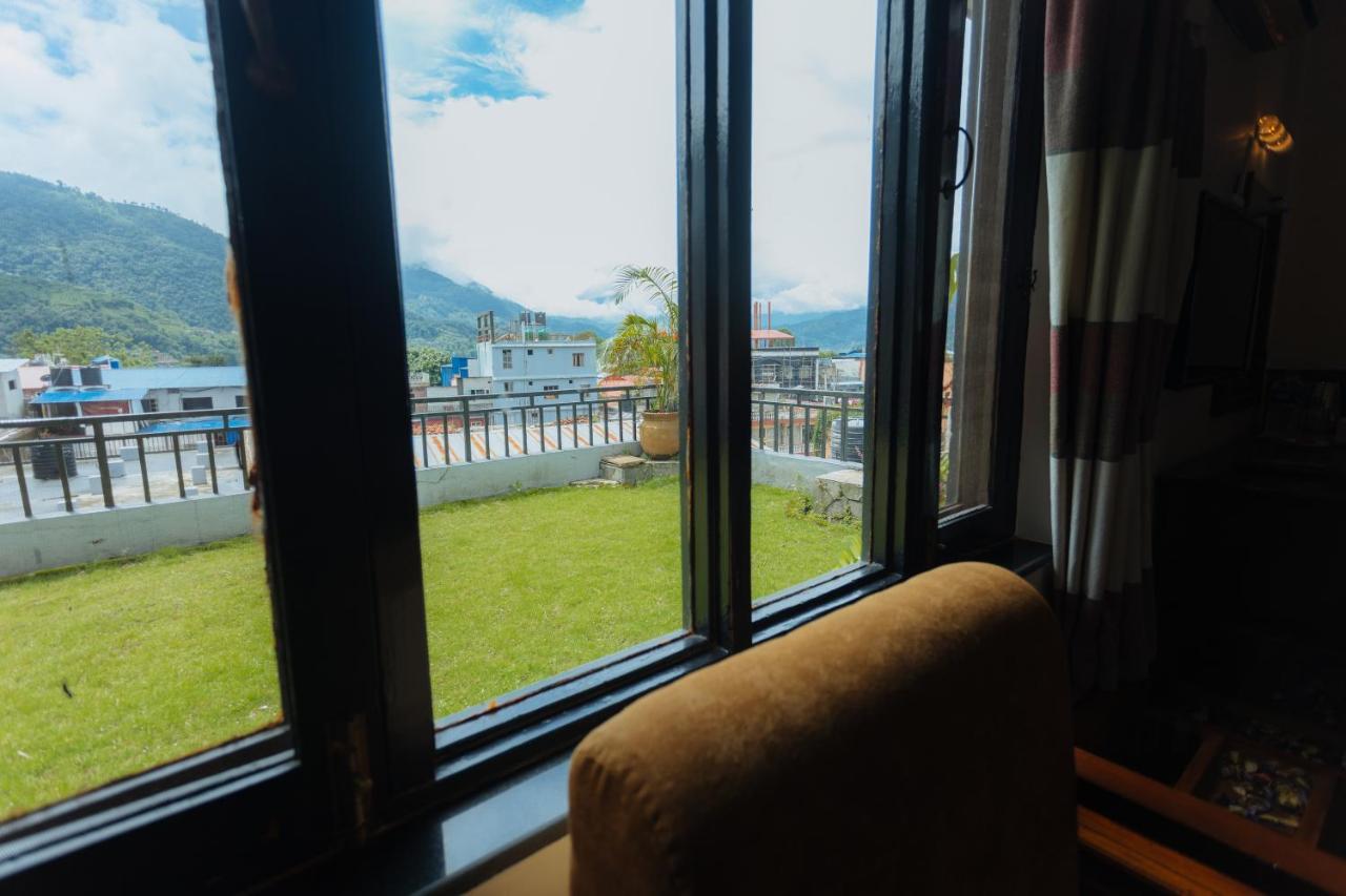 Hotel Tulsi Pokhara Bagian luar foto