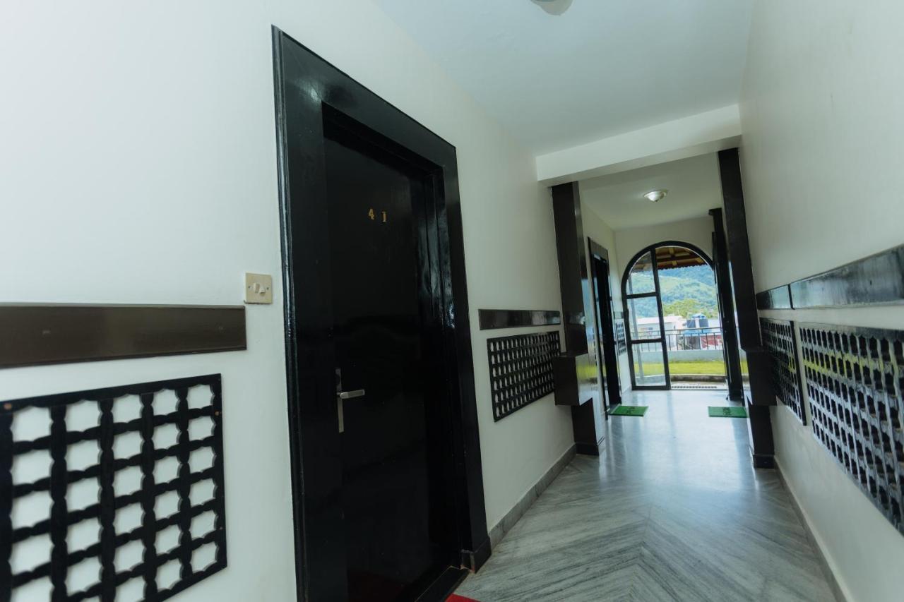 Hotel Tulsi Pokhara Bagian luar foto