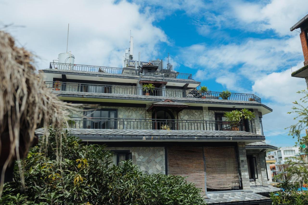 Hotel Tulsi Pokhara Bagian luar foto