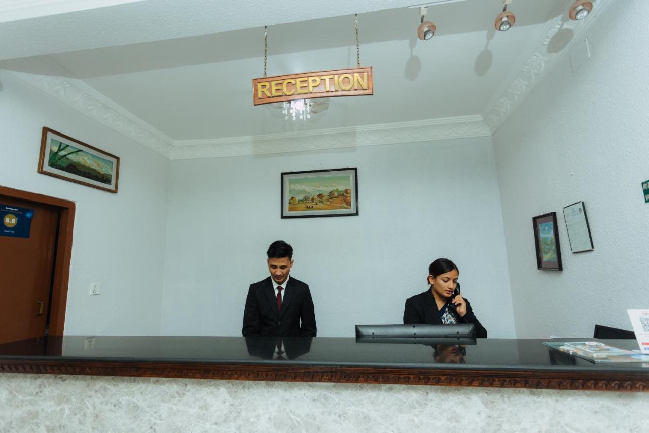 Hotel Tulsi Pokhara Bagian luar foto
