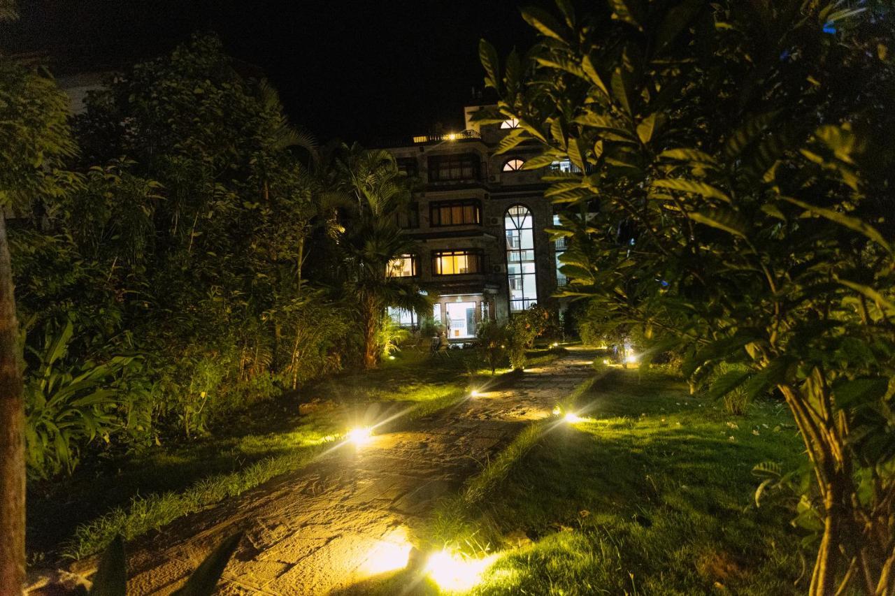 Hotel Tulsi Pokhara Bagian luar foto