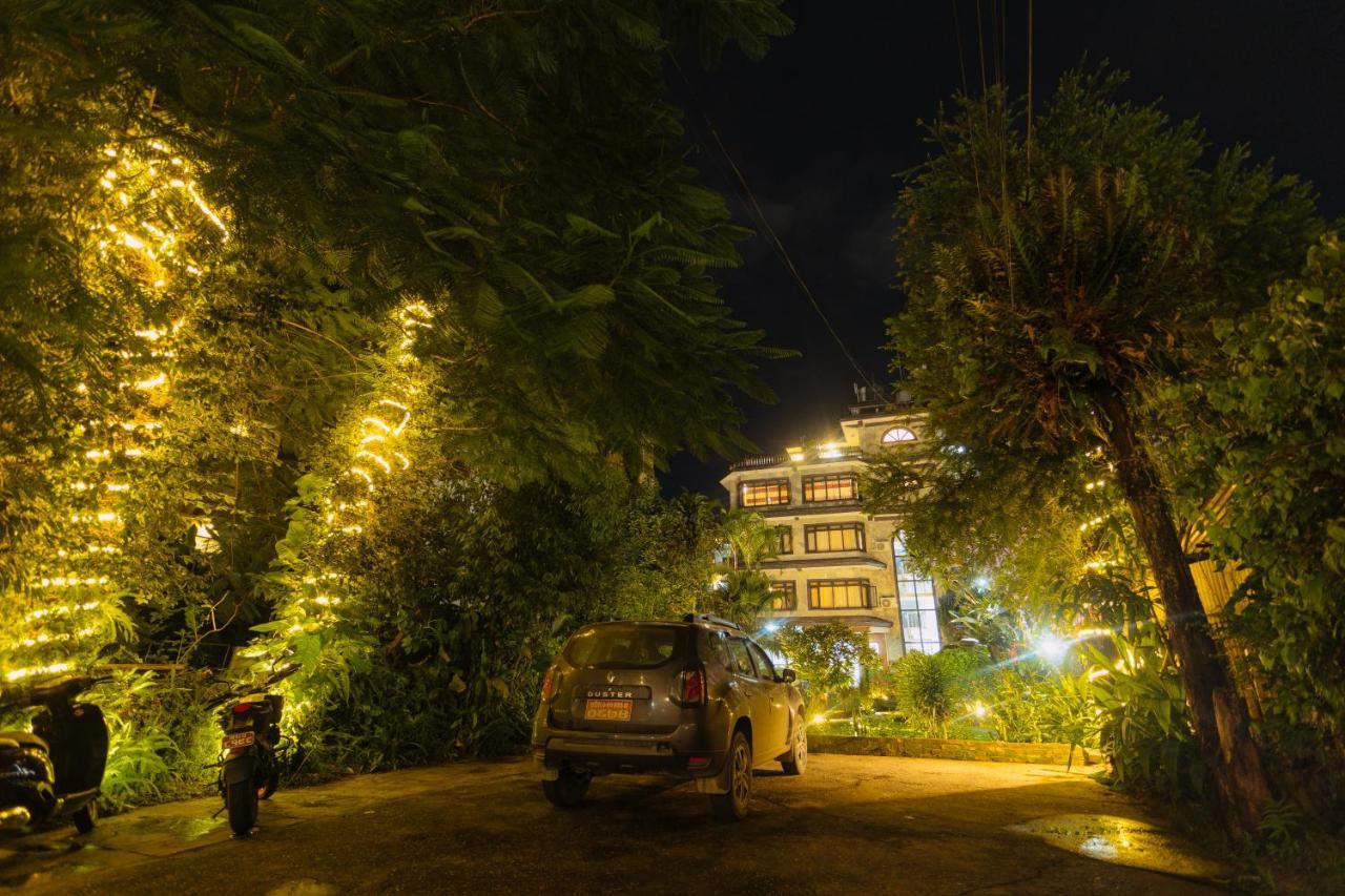 Hotel Tulsi Pokhara Bagian luar foto