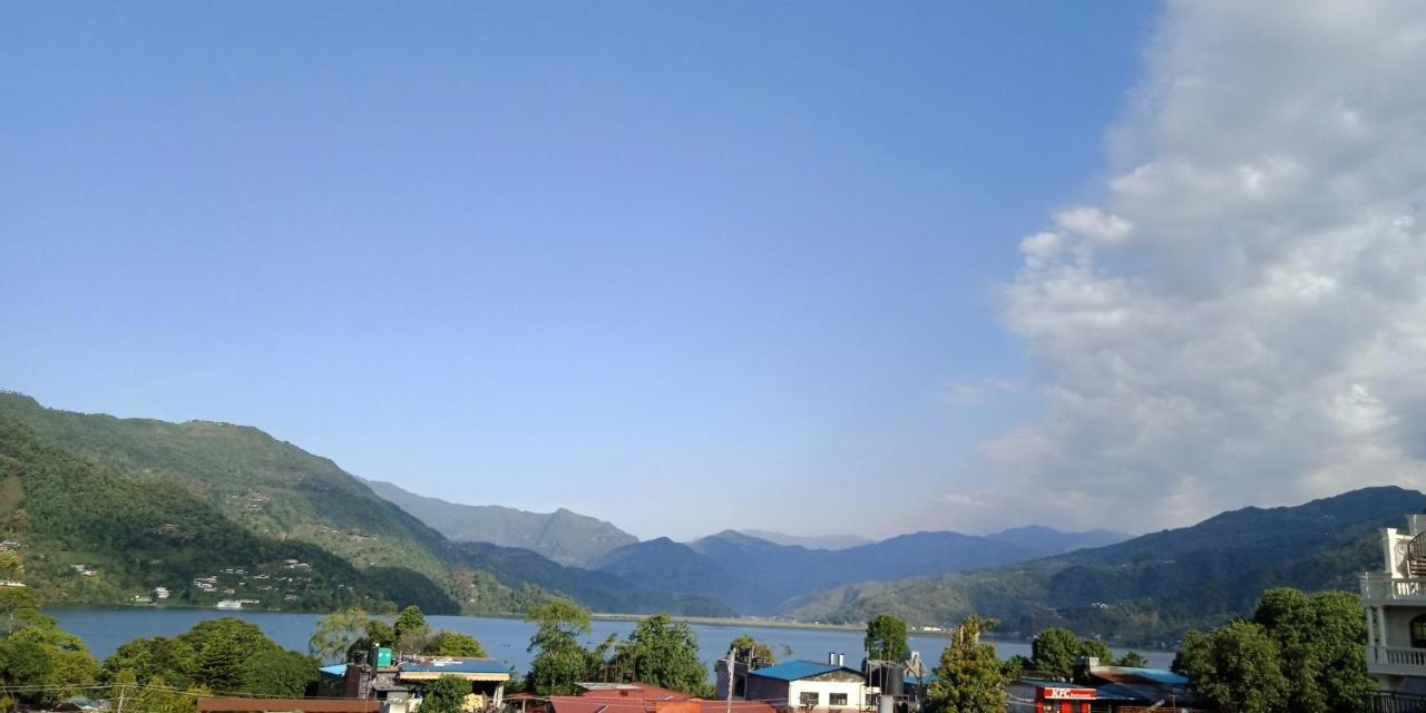 Hotel Tulsi Pokhara Bagian luar foto